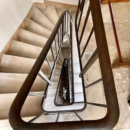 Pavillon D'auguste Perret Parigi